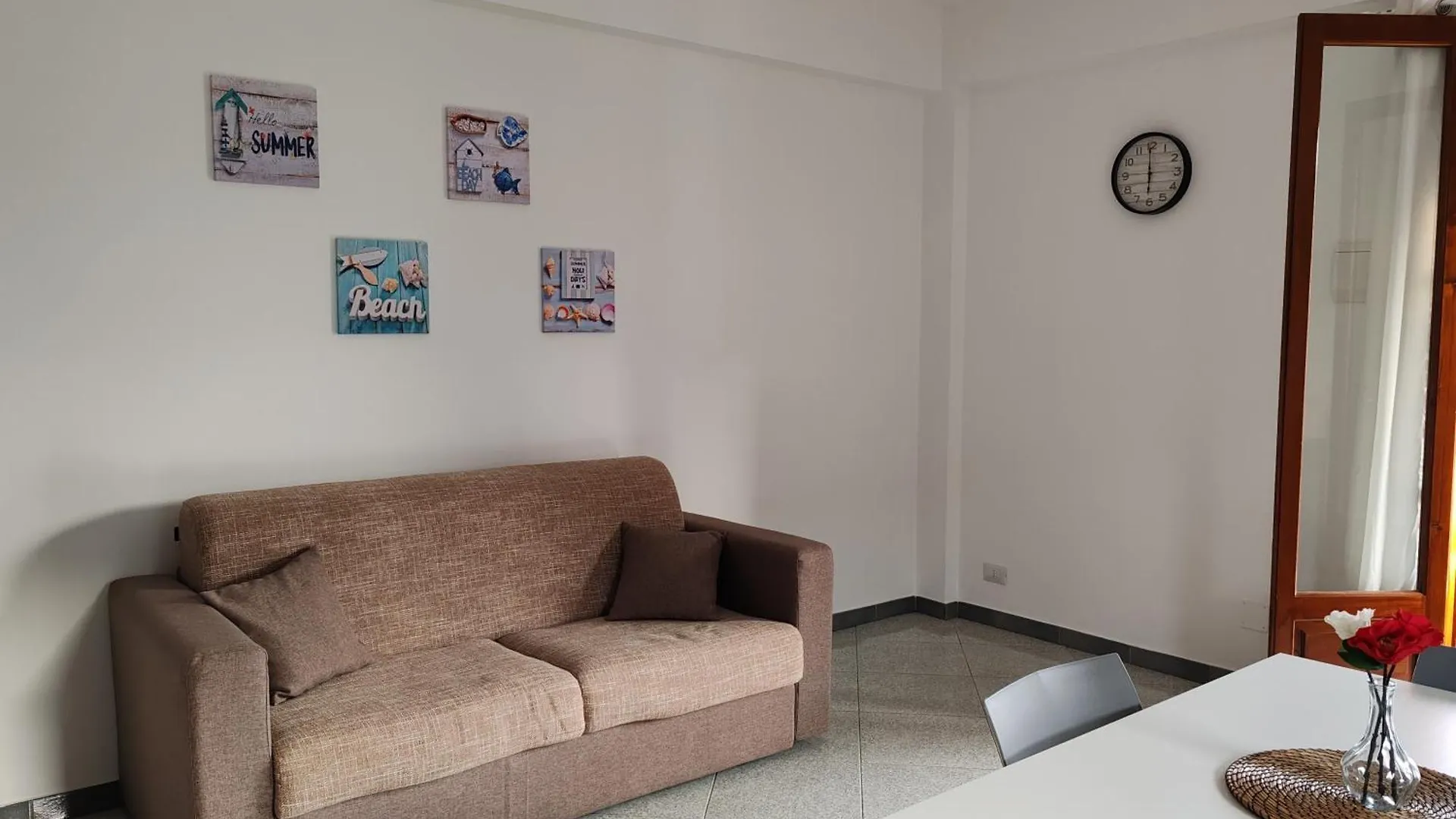 Disiu Apartment Stazzo 0*,  Italy
