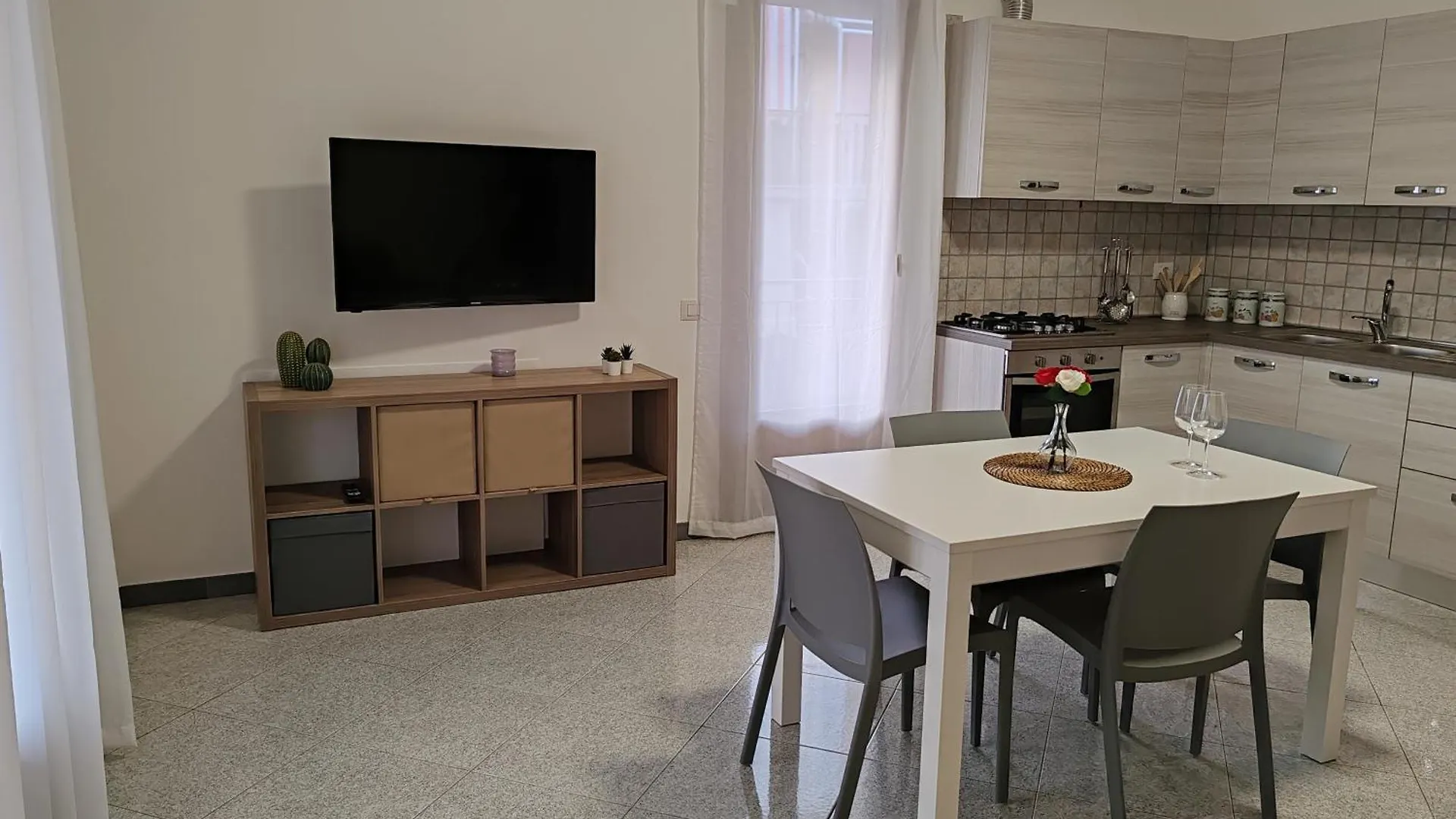 Disiu Apartment Stazzo