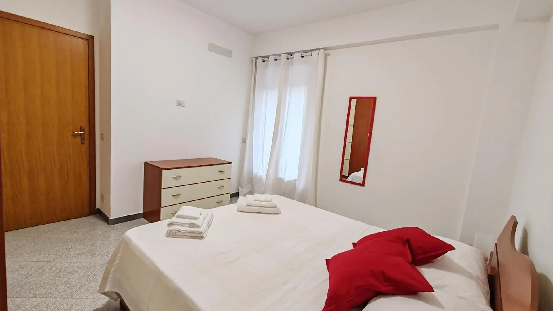 Disiu Apartment Stazzo