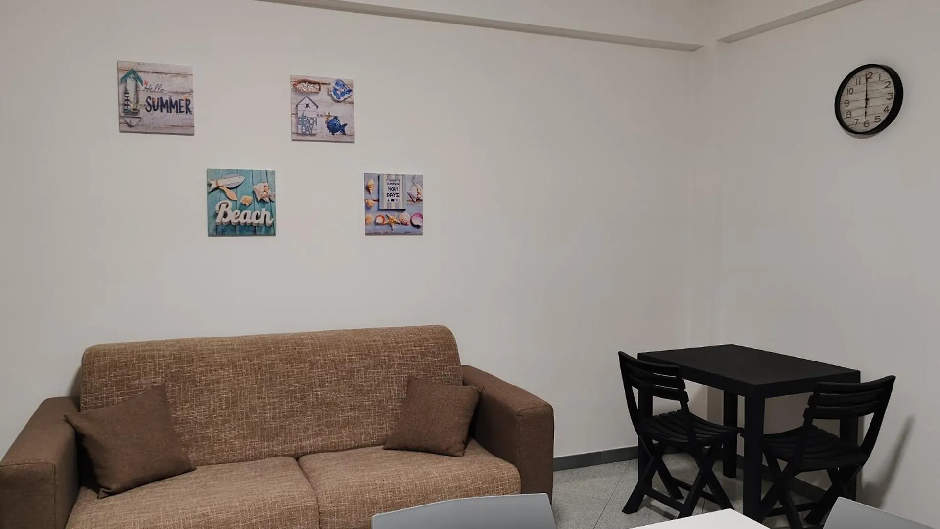 Disiu Apartment Stazzo