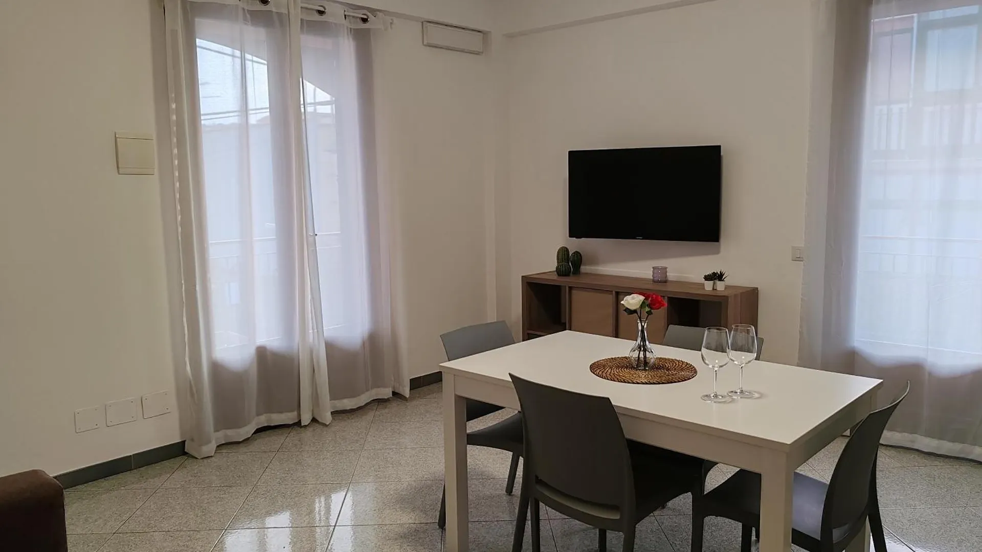 Disiu Apartment Stazzo